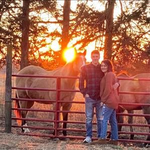 Meet your Posher, Hunter